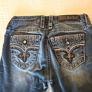 Rock Revival "Halie" Skinny Jean mid rise 28